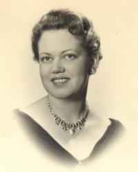 Vera Campbell